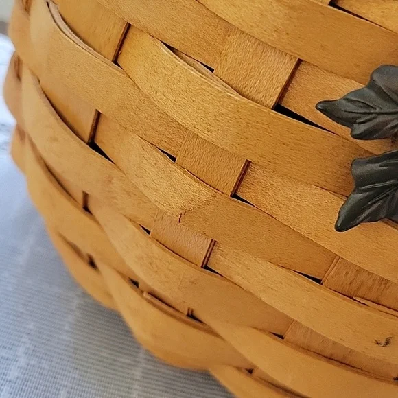 Longaberger 2001 Pumpkin Patch Basket - Picture 8 of 15